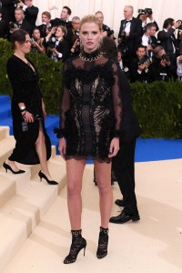 Met Gala 2017 Lara Stone