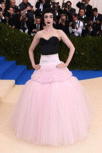 Met Gala 2017 Lily Collins