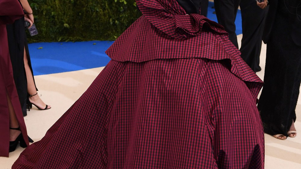 Met Gala 2017 Lena Dunham
