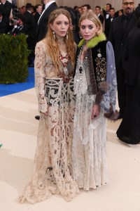 Met Gala 2017 Mary-Kate Olsen and Ashley Olsen