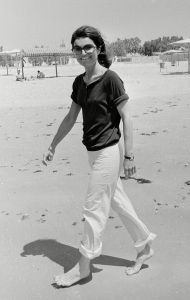 Onassis Kennedy Jacqueline Kennedy Onassis walks barefoot on the beach of Hof Dor, 50 miles north of Tel Aviv, during her first day in IsraelJACKIE O ON THE BEACH 1978