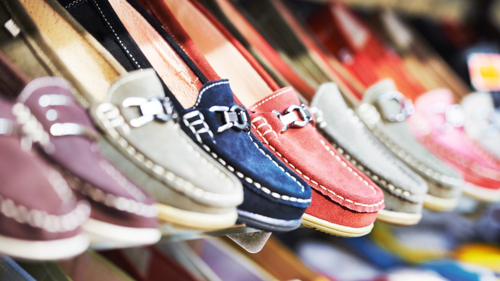 Footwear Firms Lead Apparel Firms at Meeting Customer Expectations