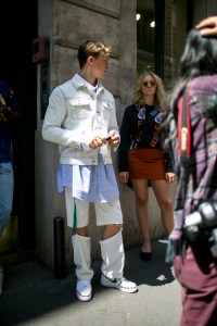 Street style at Paris Fashion Week Men's Spring 2018