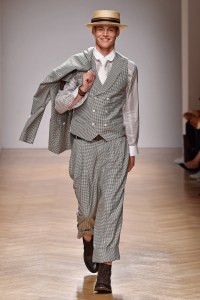 Daks Men's Spring 2018