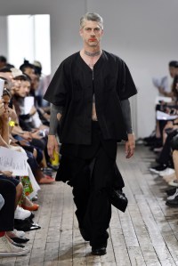 Facetasm Men's Spring 2018
