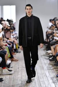 Facetasm Men's Spring 2018