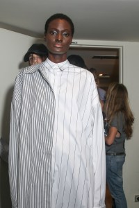 Backstage at Juun J Men's Spring 2018