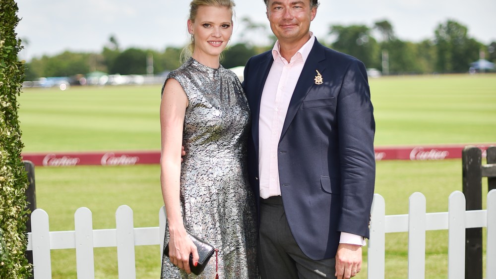 lara Stone and Laurent Feniou