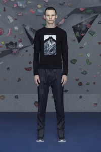 A look from the M.X. Maxime Simoëns Fall 2017 collection
