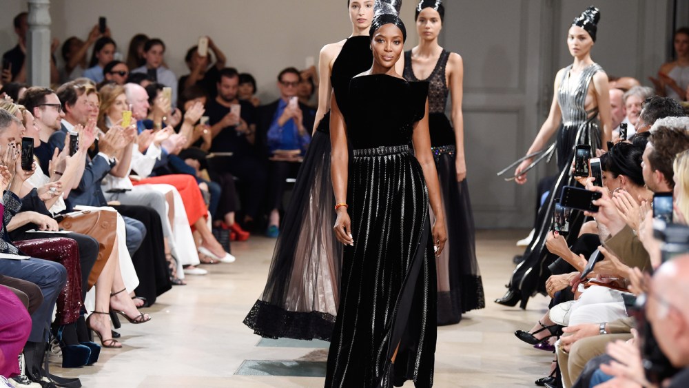 Naomi Campbell on the catwalkAzzedine Alaia show, Runway, Fall Winter 2017, Haute Couture Fashion Week, Paris, France - 05 Jul 2017