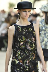 Details at Chanel Couture Fall 2017