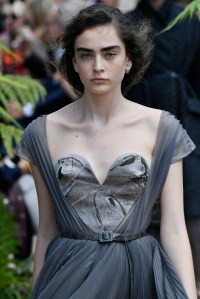 Details at Christian Dior Couture Fall 2017