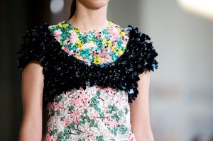 Details at Giambattista Valli Couture Fall 2017