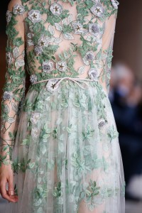 Details at Giambattista Valli Couture Fall 2017