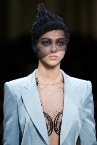 Details at Giorgio Armani Privé Couture Fall 2017