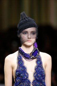 Details at Giorgio Armani Privé Couture Fall 2017