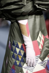 Details at Viktor & Rolf Couture Fall 2017