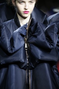 Details at Viktor & Rolf Couture Fall 2017