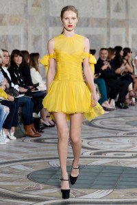 Giambattista Valli Couture Fall 2017