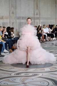 Giambattista Valli Couture Fall 2017