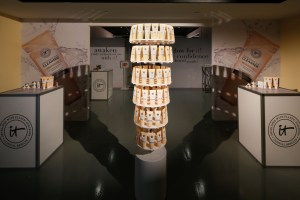 The 'It Cosmetics’ ExhibIT.'
