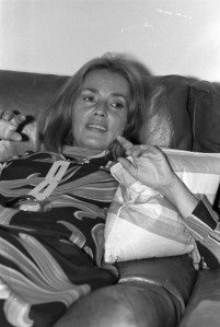 Jeanne Moreau at home