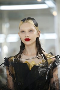 Details at Maison Margiela Couture Fall 2017