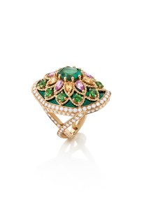 The ring from Mellerio dits Meller’s Isola Madre line.