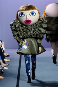 Viktor and Rolf Couture Fall 2017