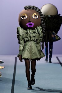Viktor and Rolf Couture Fall 2017
