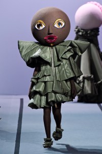 Viktor and Rolf Couture Fall 2017