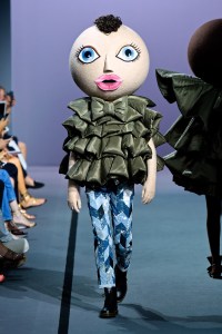 Viktor and Rolf Couture Fall 2017