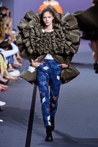 Viktor and Rolf Couture Fall 2017