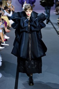 Viktor and Rolf Couture Fall 2017