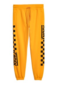 A look from Justin Bieber's Purpose Tour merch at H&M.