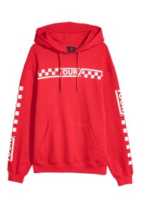 A look from Justin Bieber's Purpose Tour merch at H&M.