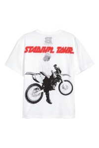 A look from Justin Bieber's Purpose Tour merch at H&M.