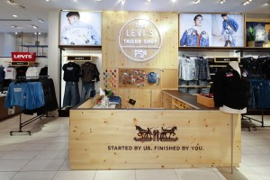 The Levi's pop up at Macy's.