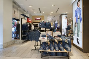 The Levi's pop up at Macy's.