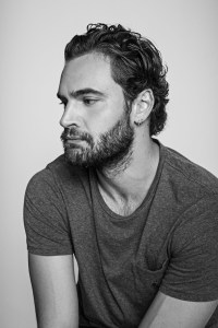 Tom Bateman