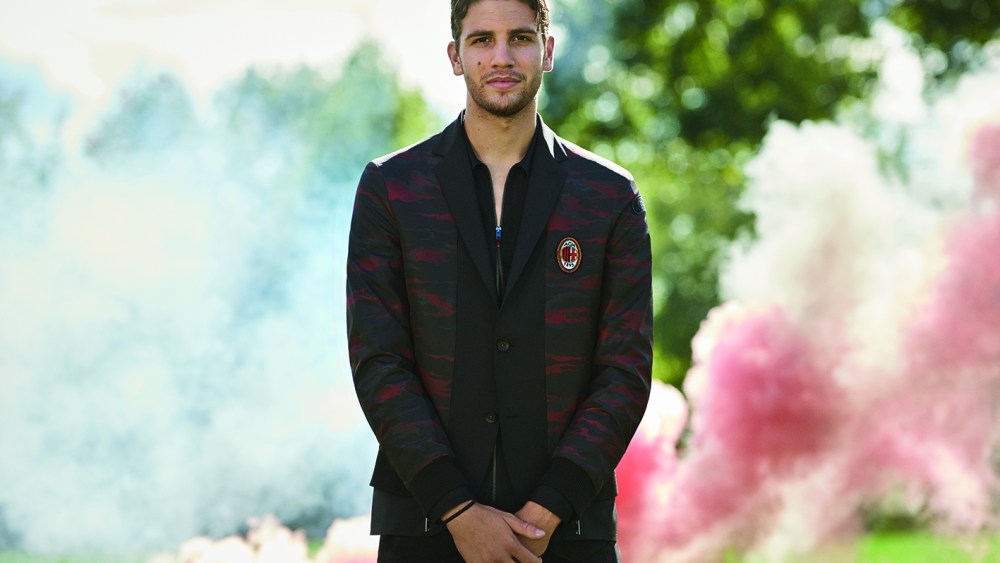 Manuel Locatelli wearing the new off-the-field uniform designed by Diesel