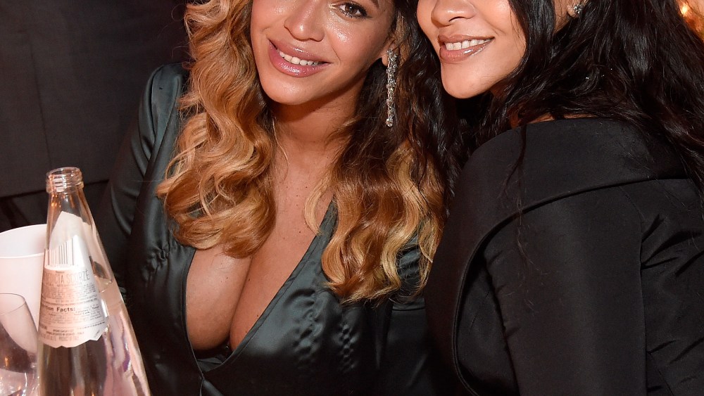 NEW YORK, NY - SEPTEMBER 14:  Beyonce and Rihanna attend Rihanna's 3rd Annual Diamond Ball Benefitting The Clara Lionel Foundation at Cipriani Wall Street on September 14, 2017 in New York City. (Photo by Kevin Mazur/Getty Images for Clara Lionel Foundation)