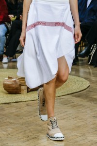 Details at JW Anderson RTW Spring 2018