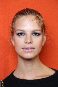 Backstage at Alberta Ferretti RTW Spring 2018