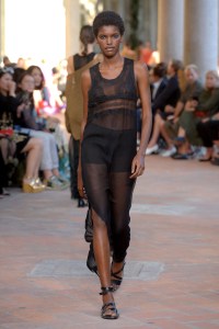 Alberta Ferretti RTW Spring 2018