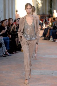 Alberta Ferretti RTW Spring 2018
