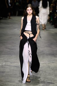 Ann Demeulemeester RTW Spring 2018