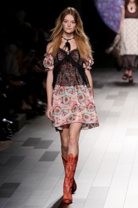 Anna Sui RTW Spring 2018
