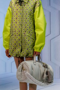 Details Anya Hindmarch RTW Spring 2018