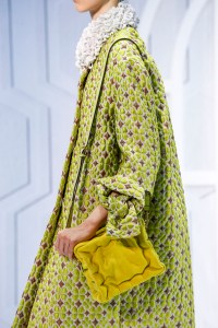 Details Anya Hindmarch RTW Spring 2018